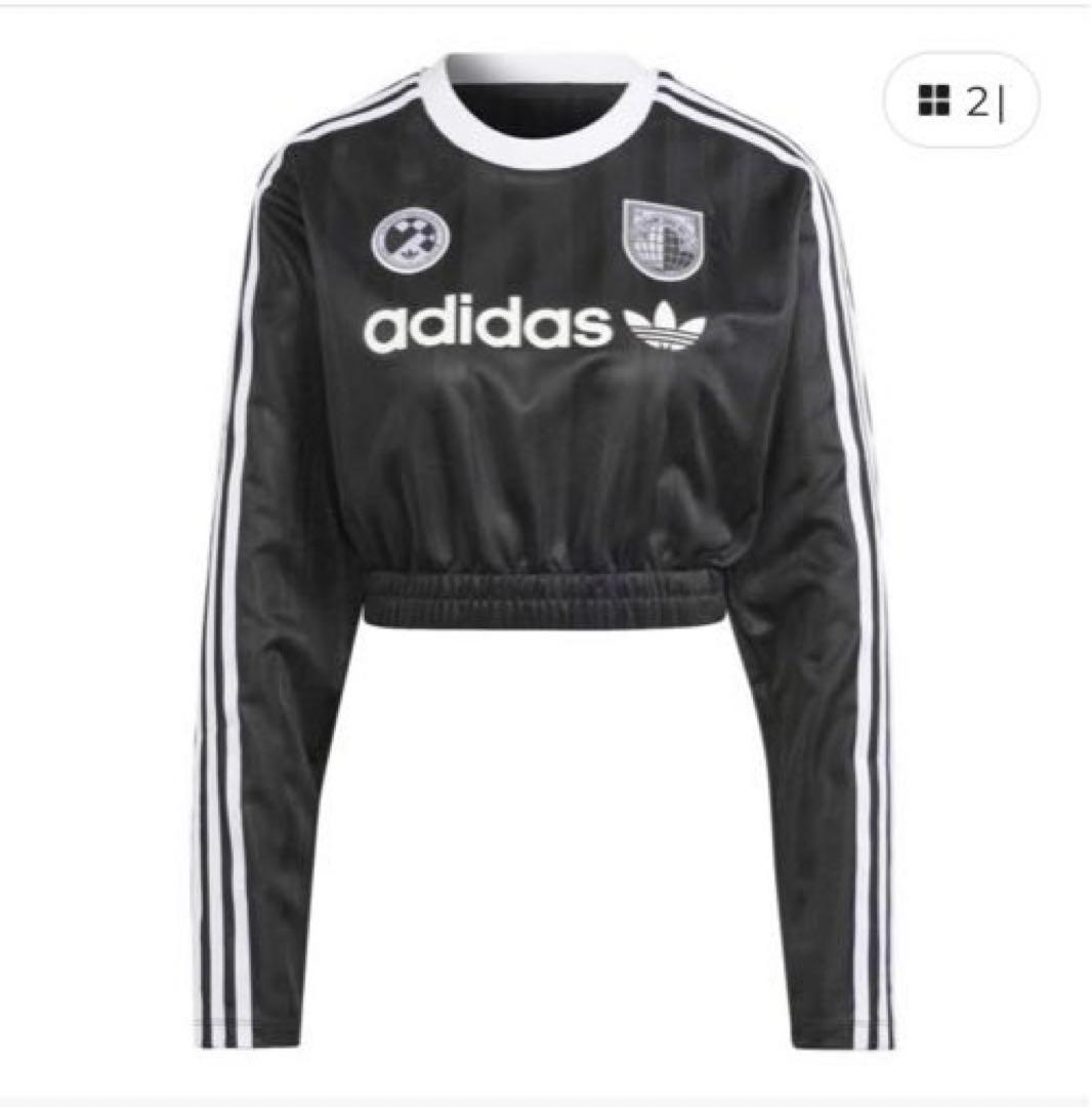 adidas ブラック クロップドトップ