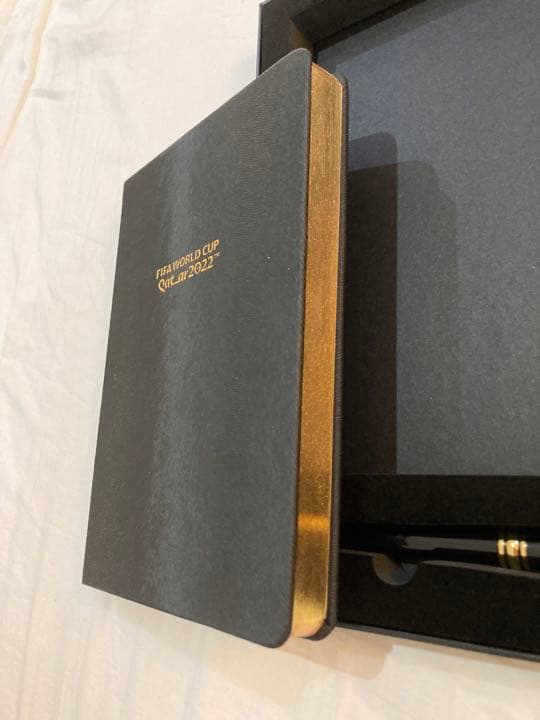 カタール限定ワールドカッププレミアムステーショナリーセット　ノート