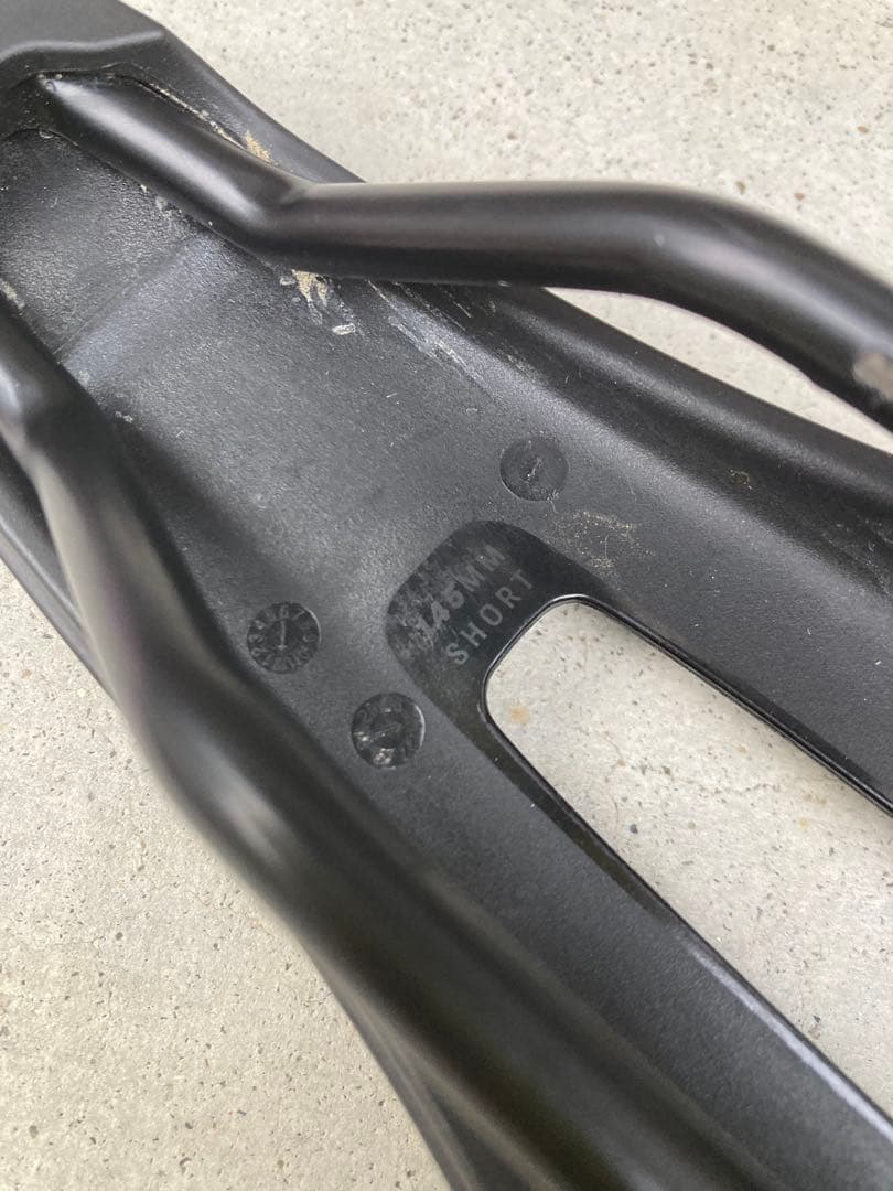 VERSE short ELITE ブラックサドル　145㎜