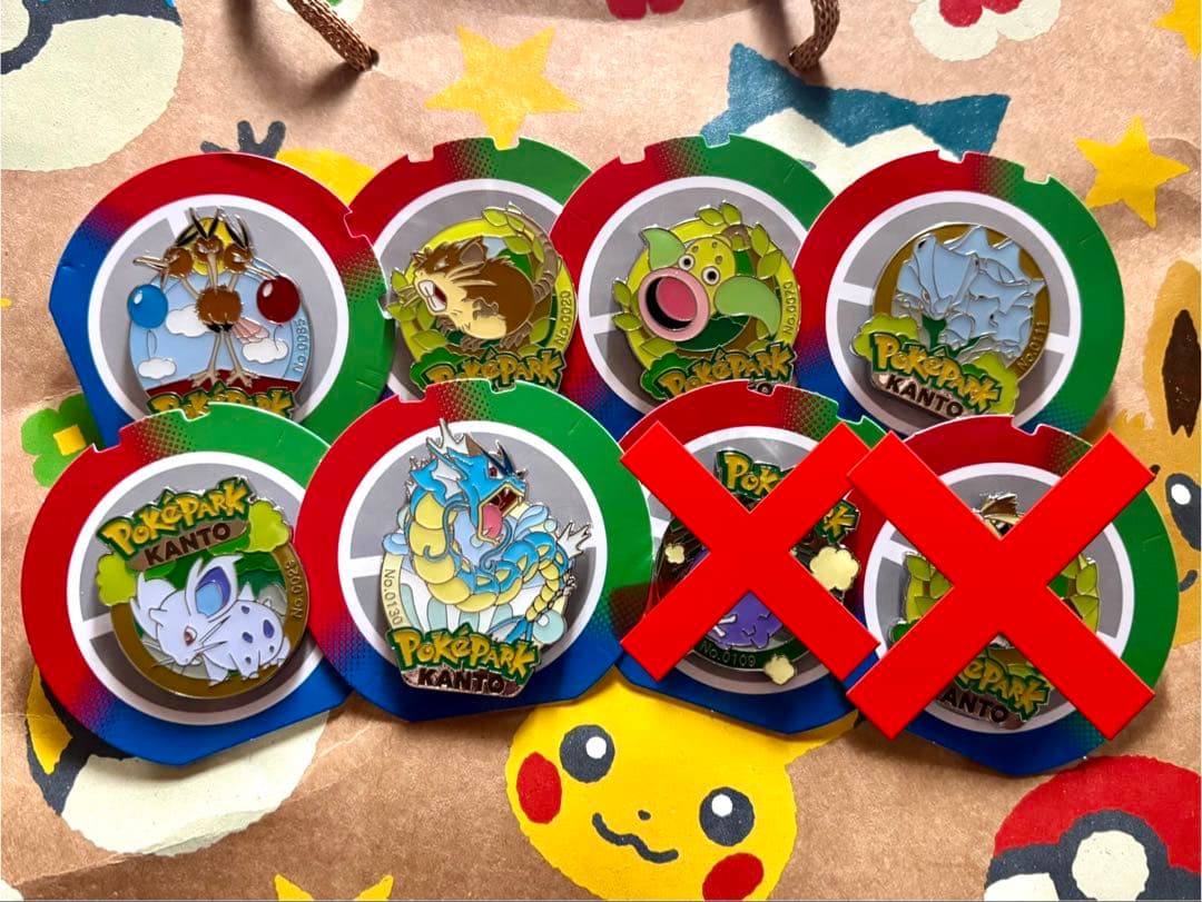 ポケパークカントー　ピンバッジ　6つ　まとめ売り　ニドラン　ギャラドス