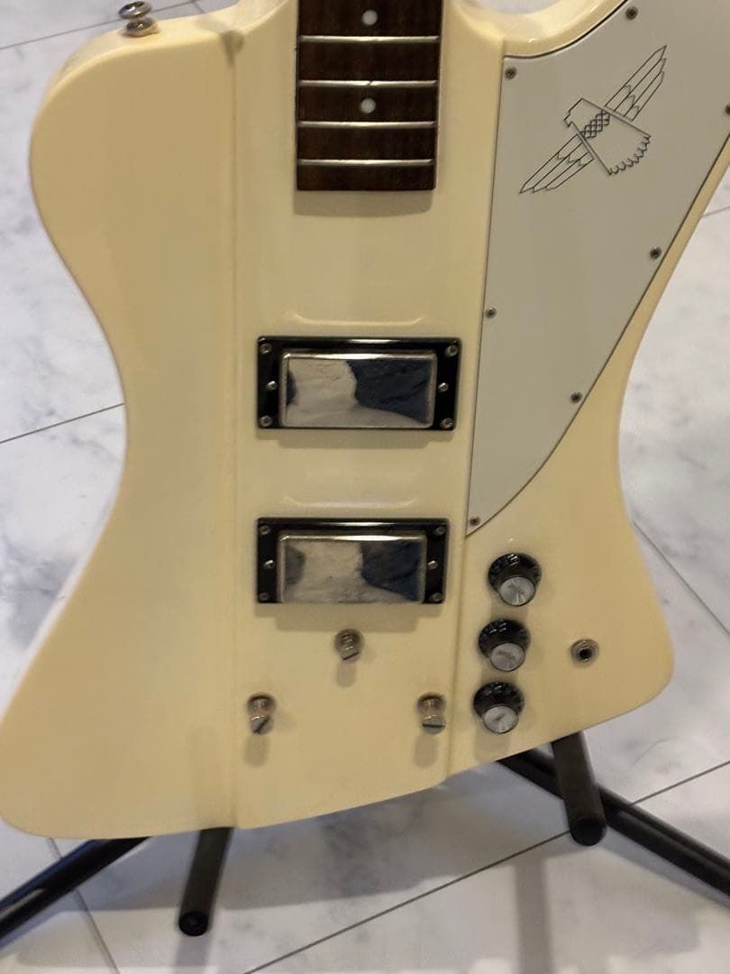 Epiphone カスタム　ファイヤーバード ベース　ブリッジ無し　純正ケース付