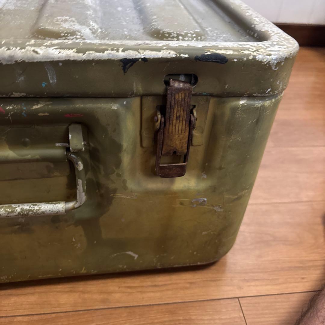 米軍　実物　アルミコンテナ　送料無料