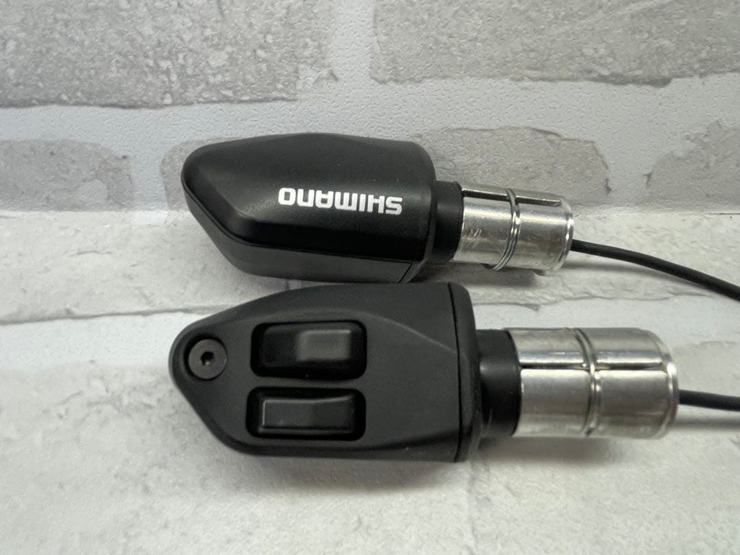 シマノ　アルテグラ6800 di2 バーコン　SW-R671