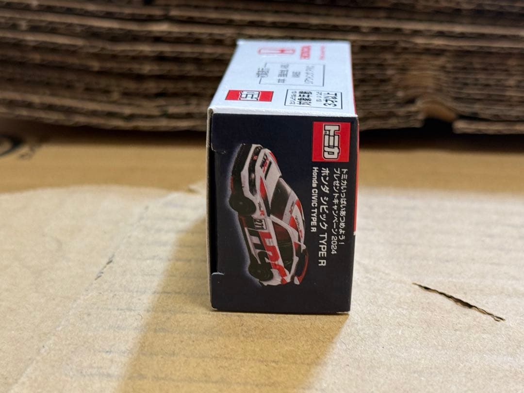 トミカプレミアム　ガレージ　ホワイト　トミカ　ホンダ　シビック　+非売品 HRC