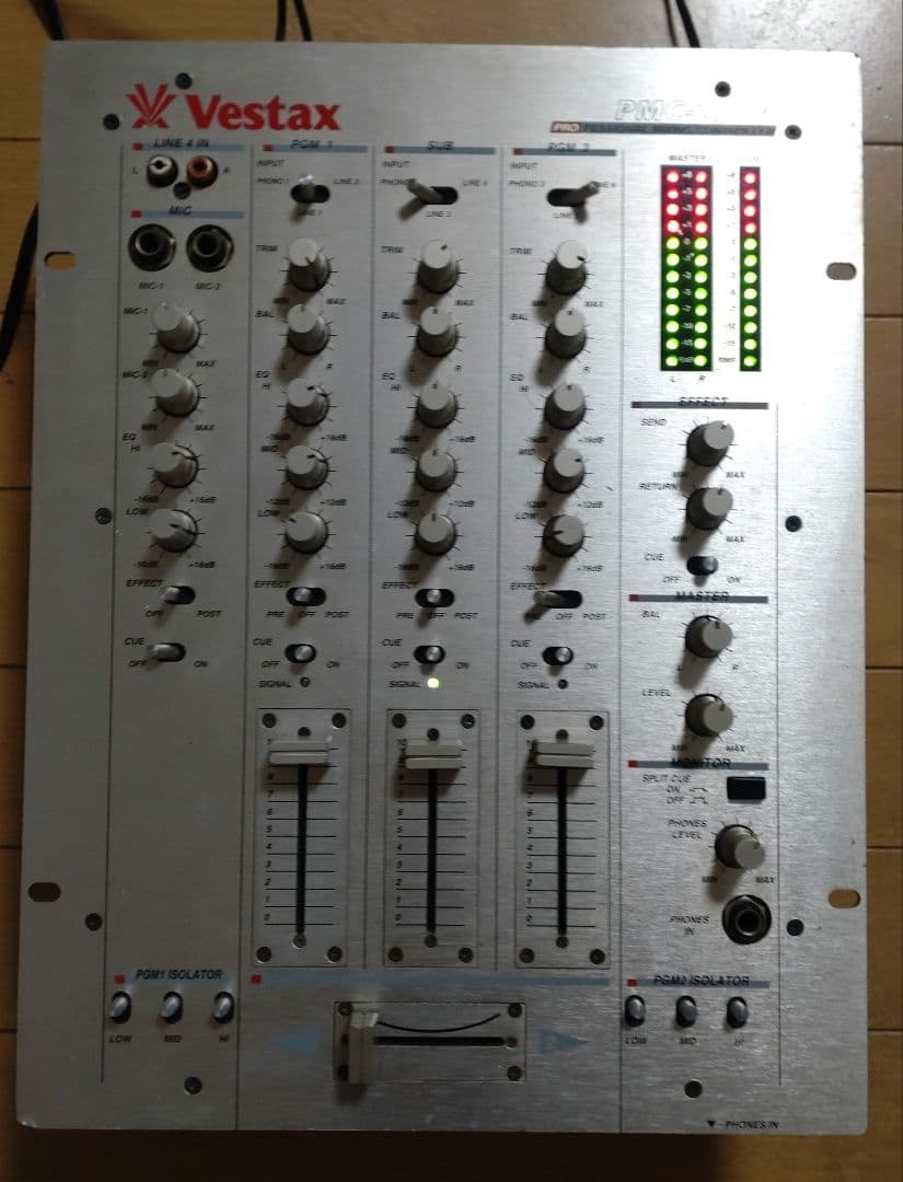 Vestax PVC-270A　動作確認済み　CHフェーダー（縦）新品交換済み