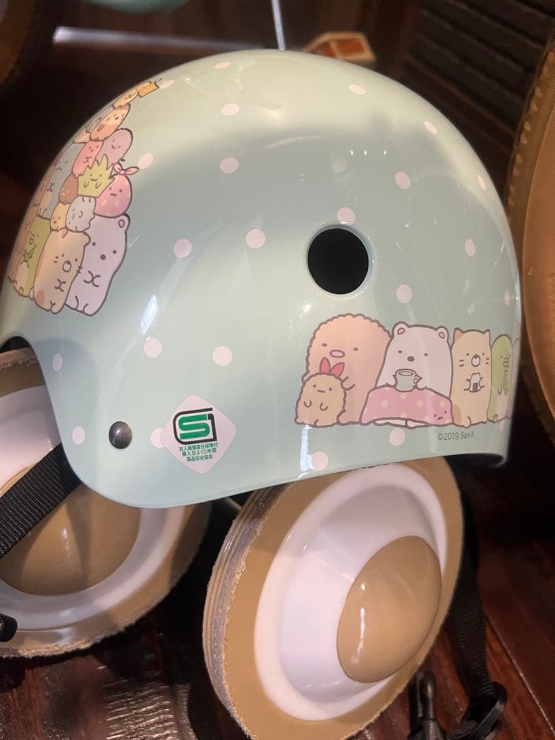 《大幅値下げ》すみっコぐらし　自転車　18インチ　補助輪・ヘルメット付き