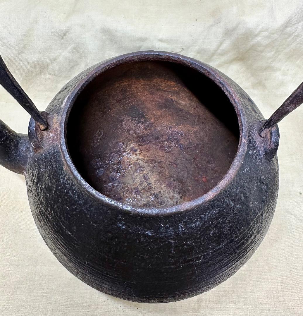 鋳鉄製・鉄瓶・銅蓋
