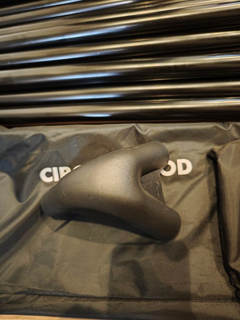 サーカストリポッド レギュラー