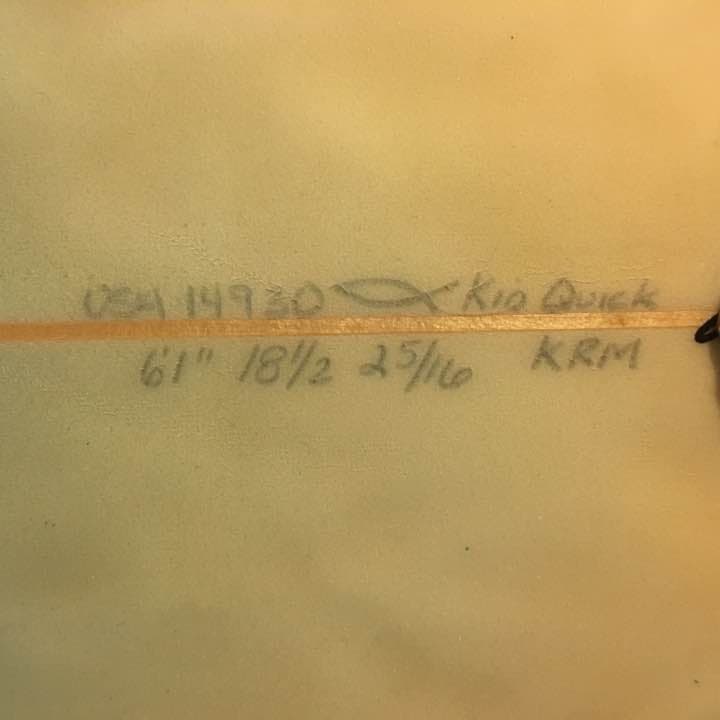 サーフィンボードアルメリック