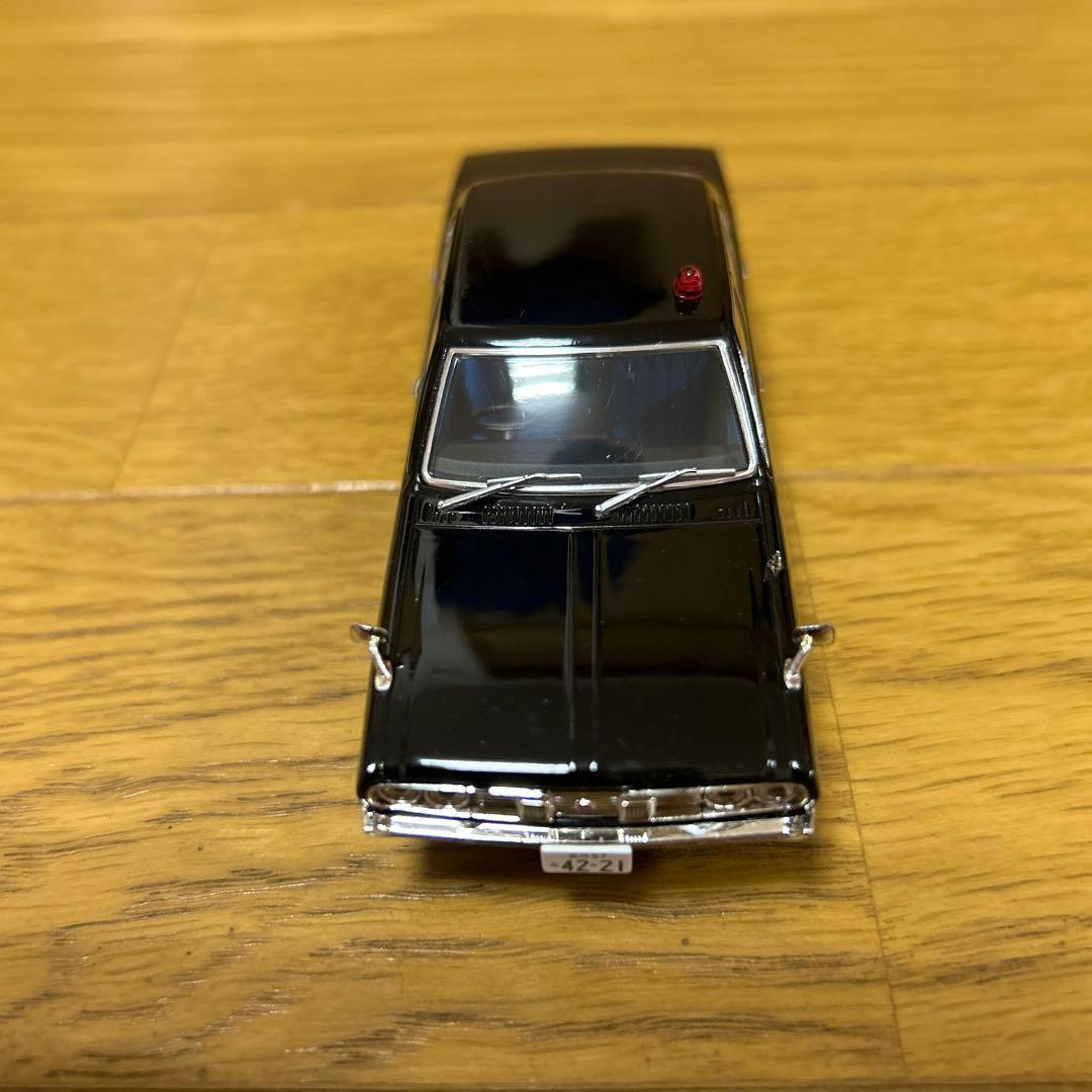 トミカリミテッド ヴィンテージ ネオ 西部警察 ニッサン セドリック覆面パトカー