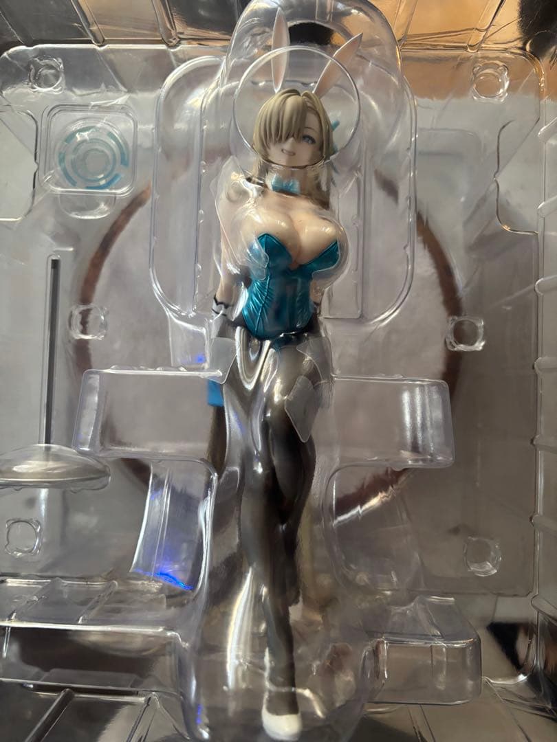 ブルーアーカイブ　一ノ瀬アスナ バニーガール 1/7スケールフィギュア