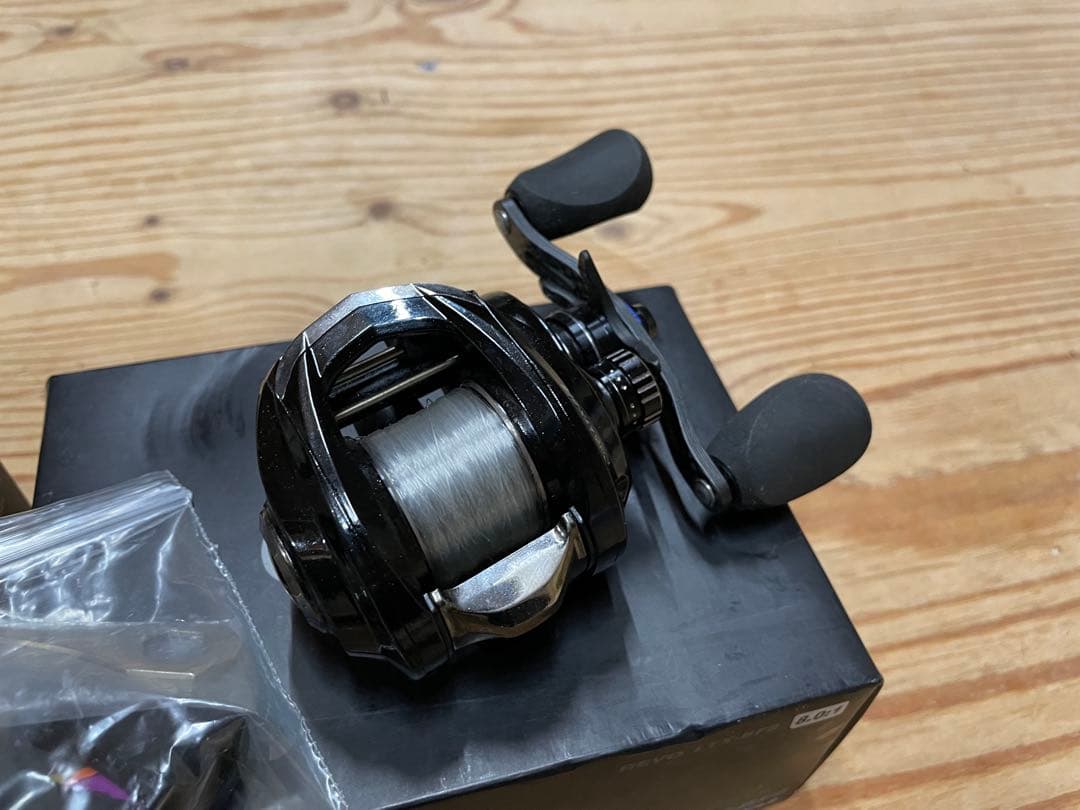 Abu Garcia REVO LTX-BF8 ベイトリール