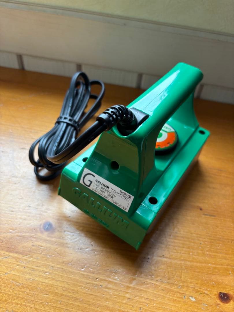 ワクシングアイロン