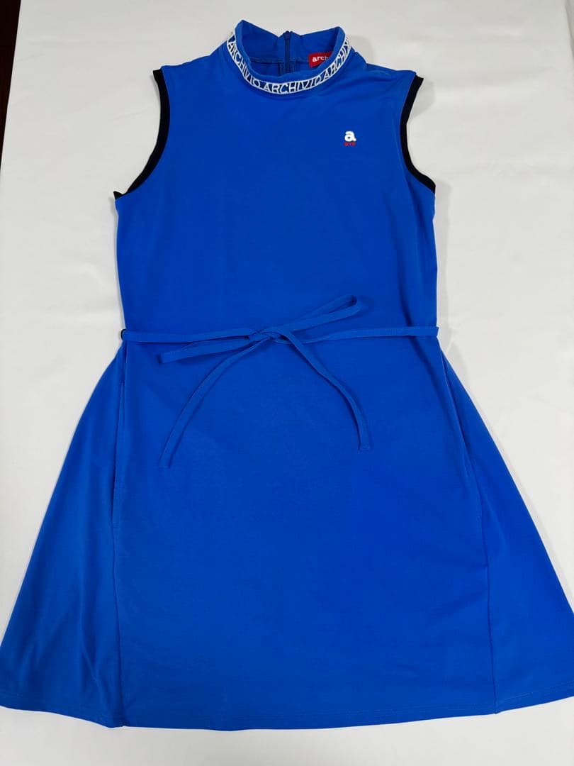 最終値下げ２０２４春夏モデル　アルチビオ ノースリーブ ワンピース ブルー 40