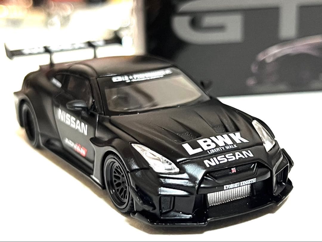 Mini GT 日産35GT-RR Matte Black LBWK R35