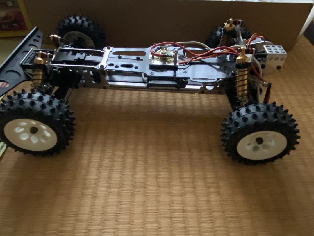 KYOSHO SALUTE 4WDオフロードラジコン