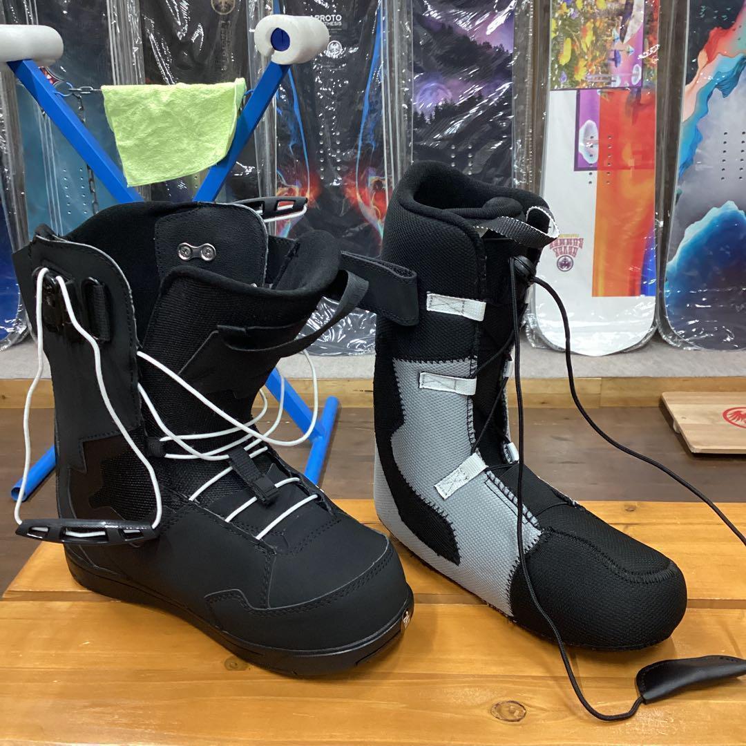 ★スーパーセール★　新品　DEELUXE　ディーラックス　ブーツ　ID　24.0