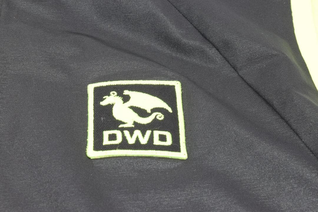 新品☆ダンスウィズドラゴン コンパクト タフタ ジャージ ベスト☆黒☆XL