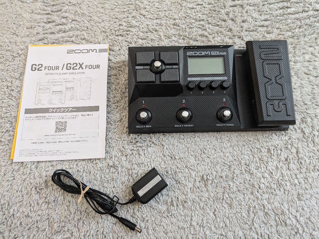ZOOM G2X FOUR ギターエフェクター