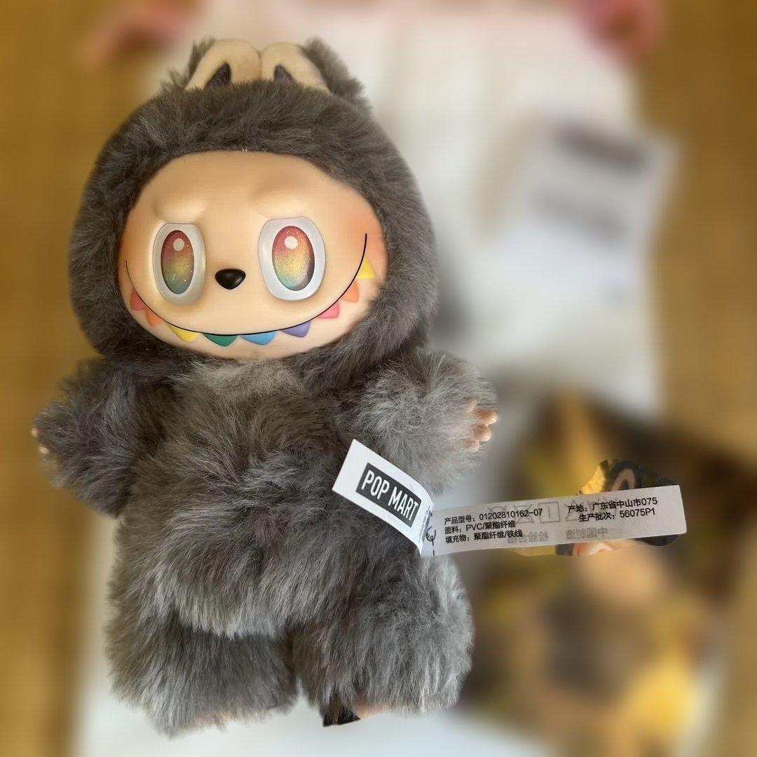 ❁*!様 【正規品】Labubu Big into Energy ラブブ シーク