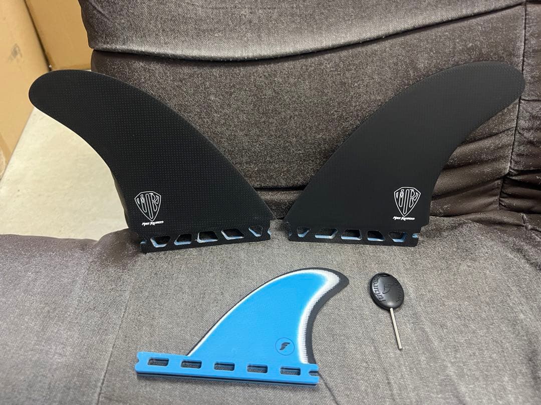 最新！futures フューチャー マークリチャーズ2+1 MR