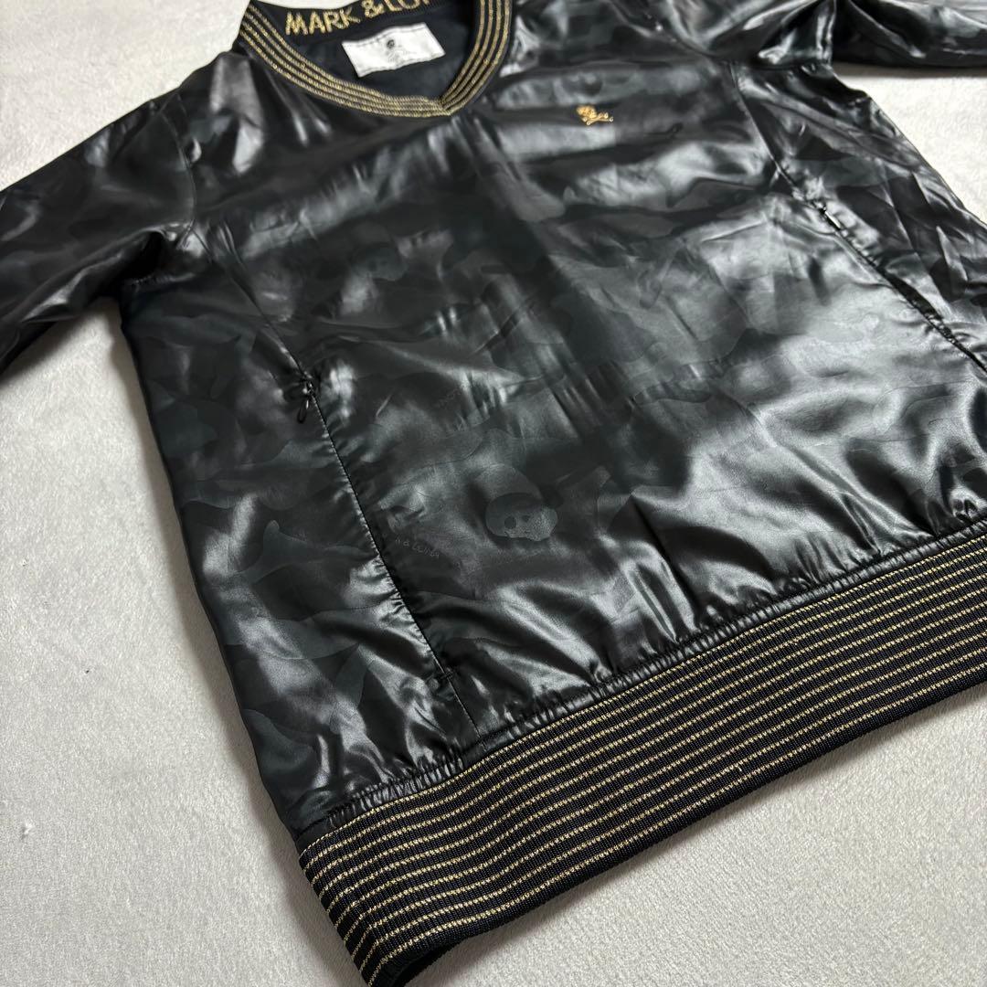 マークアンドロナ　Vネックプルオーバーウィンドブレーカー　裏メッシュ　ピステ