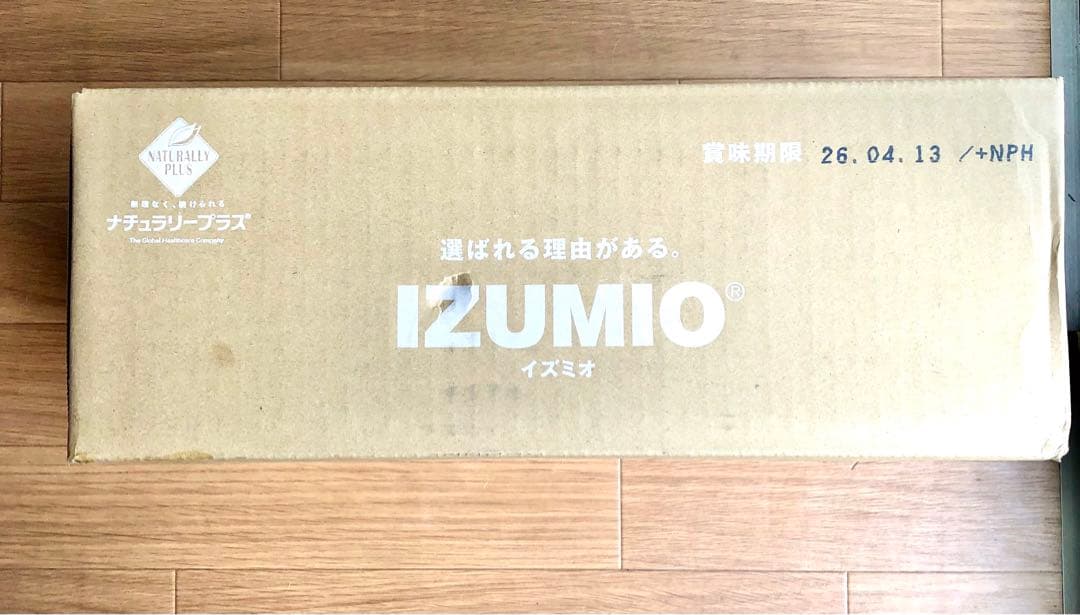 IZUMIO ミネラルウォーター 賞味期限26.04.13