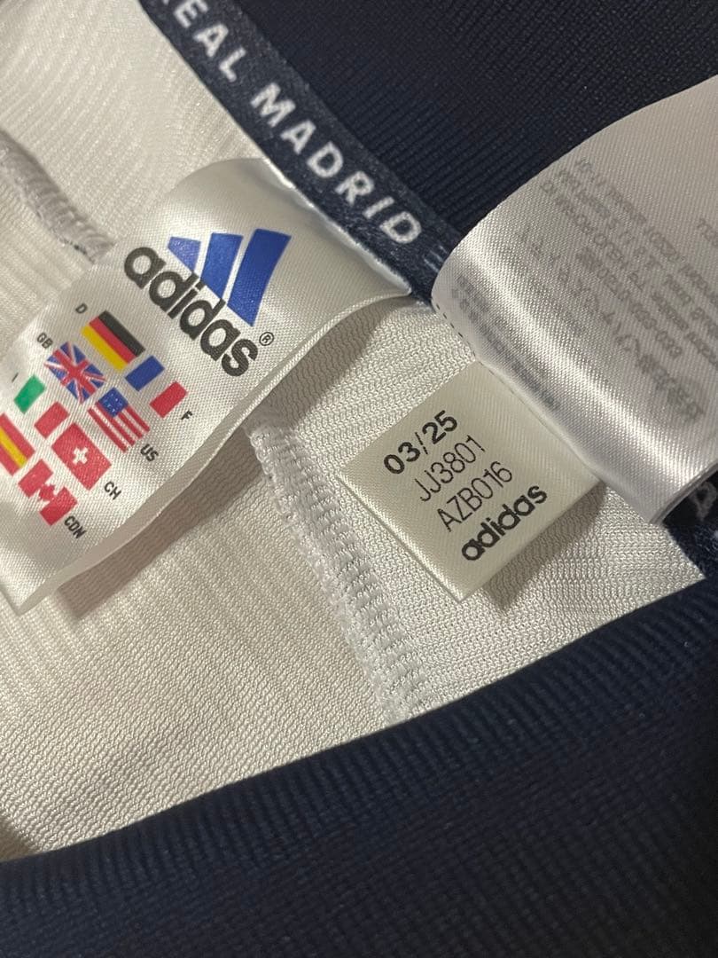 アディダスレアルマドリード周年記念ホームユニフォームTeka 復刻版 99/00