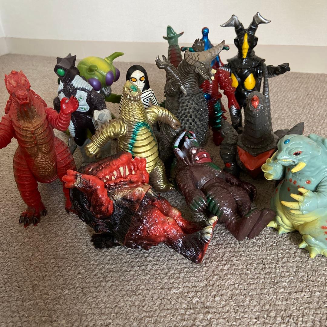 昔のウルトラ怪獣まとめ売り13体