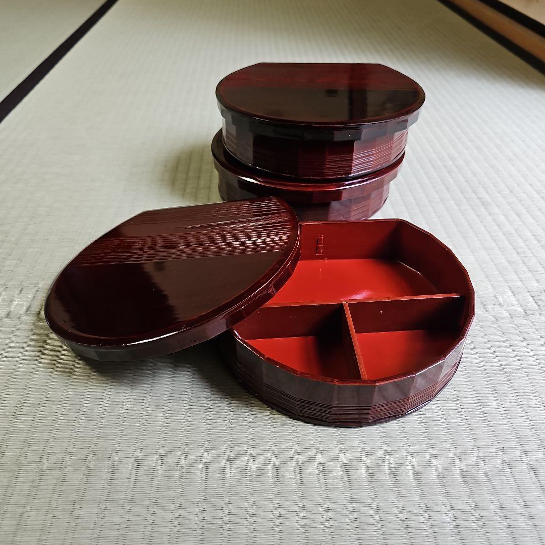 昭和レトロ/1950年代前半物】木製弁当箱 漆塗り弁当箱 仕切付き 大きめ27客