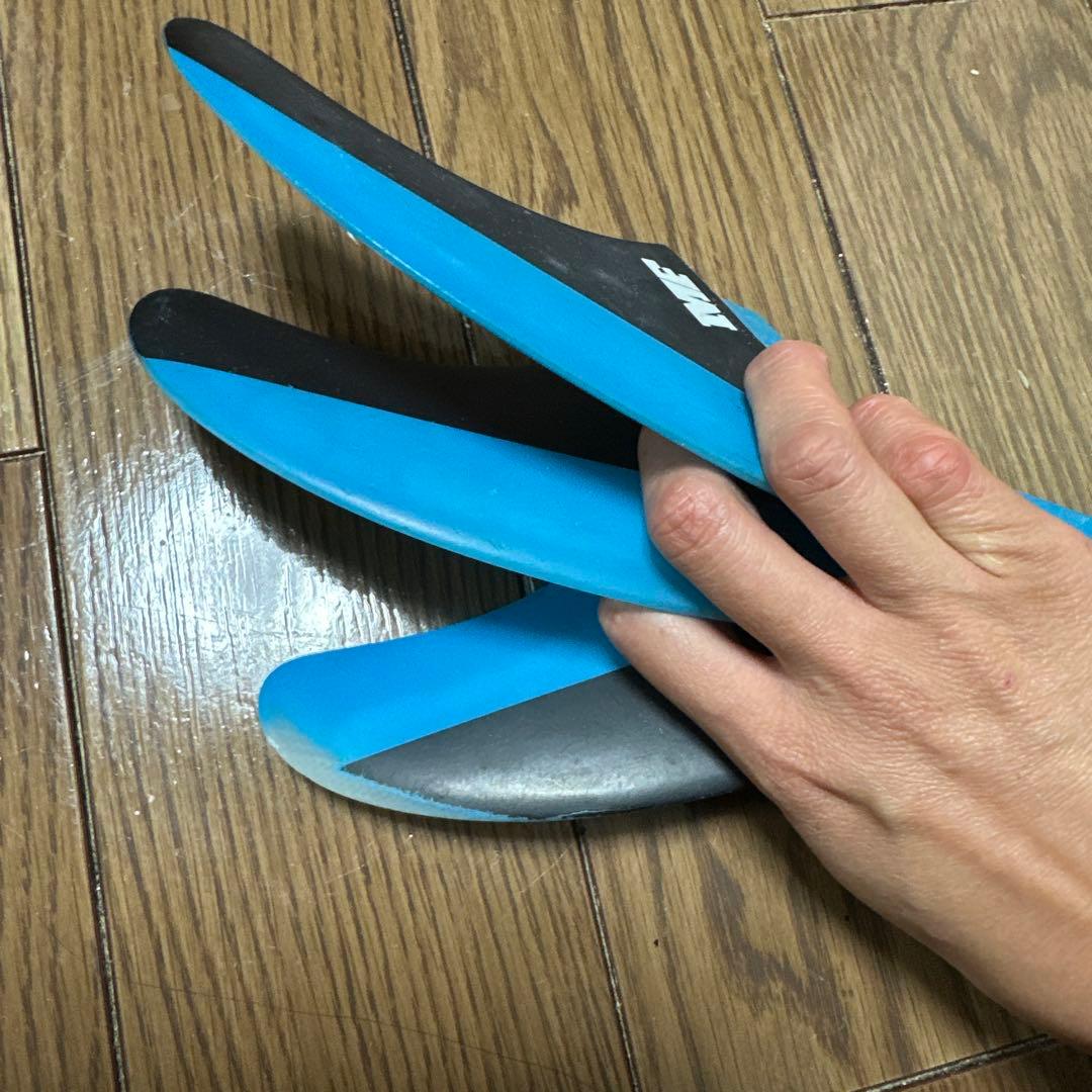 FCS II MF サーフボードフィン 3枚セット　mサイズ