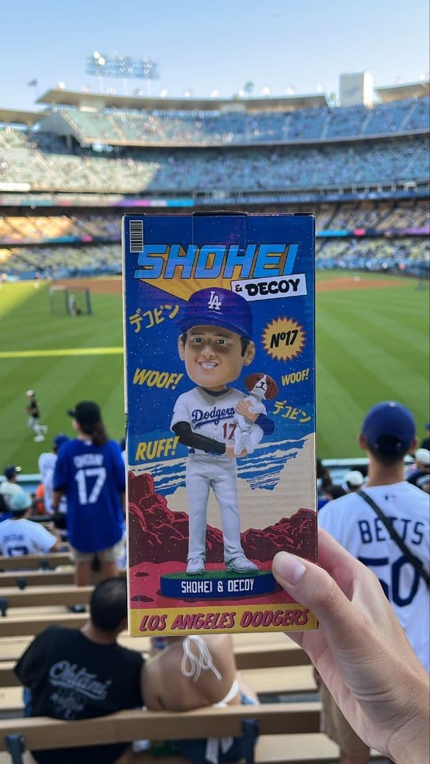 【みー】ドジャース　大谷翔平✖️デコピン　ボブルヘッド　8/28配布分