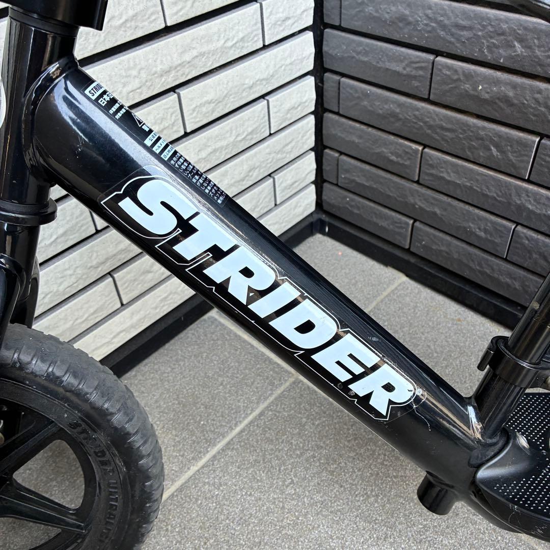 STRIDER ストライダー 12 スポーツモデル　バランスバイク　膝肘当て付き