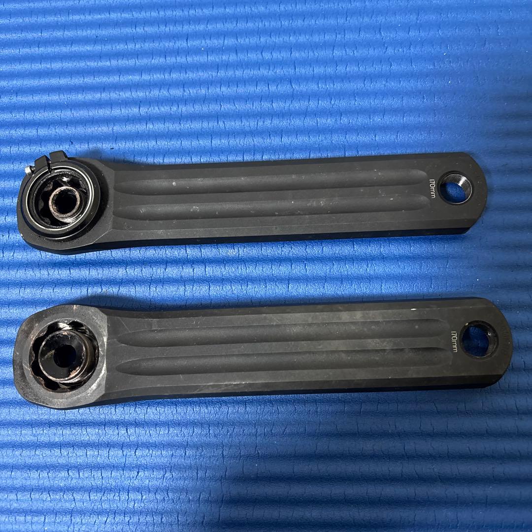 ROTOR 24mm軸クランクセット170mm 52-36T パワーメーター付き