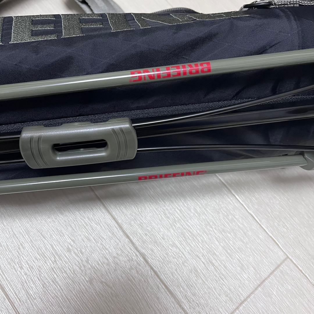 【超美品】BRIEFING GOLFセルフスタンドキャリー黒カーキ