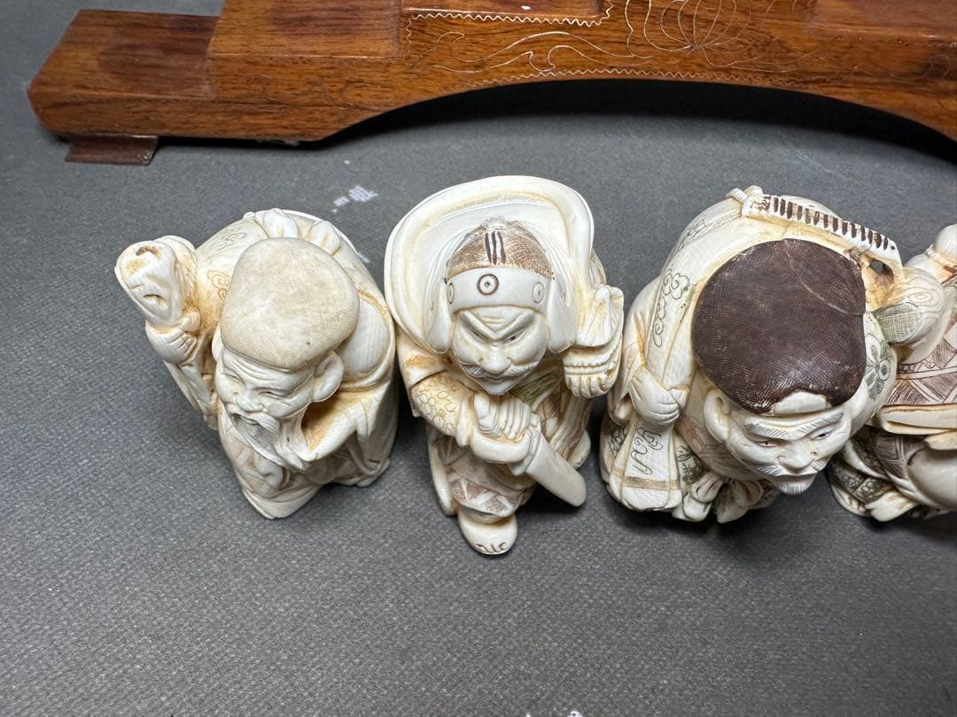 極上　七福神　置物　根付　天然素材　アンティーク　和彫　骨董　飾り物　古美術品