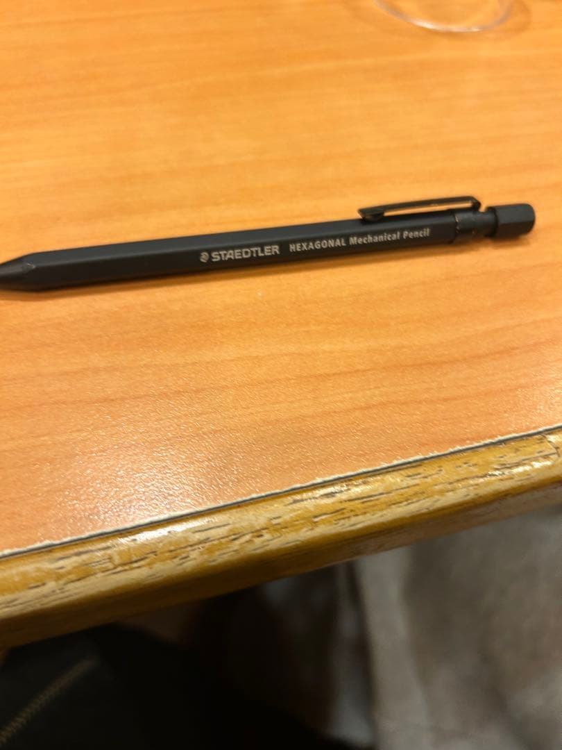 ステッドラーヘキサゴナル