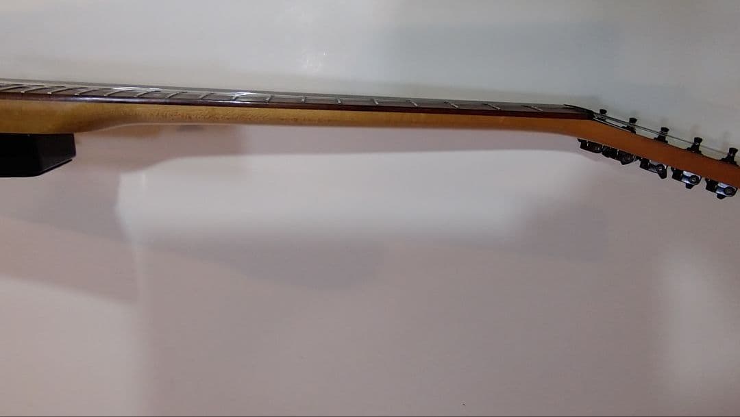 JACKSON/CHARVEL アンプ内蔵ギター