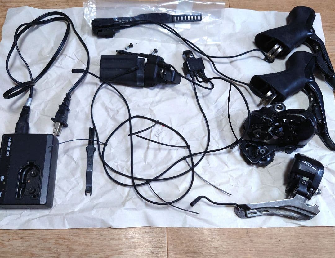 アルテグラDi2 6870 11速　電動コンポーネント　グループセット