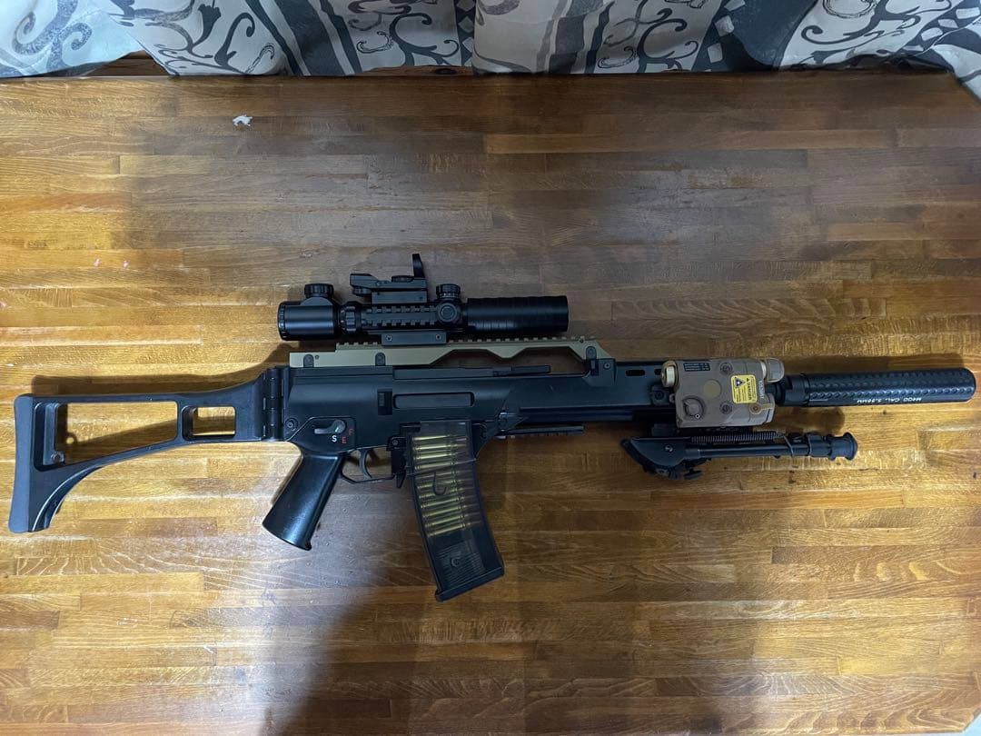 ジャンク次世代G36K セット　バッテリーマガジン7個など