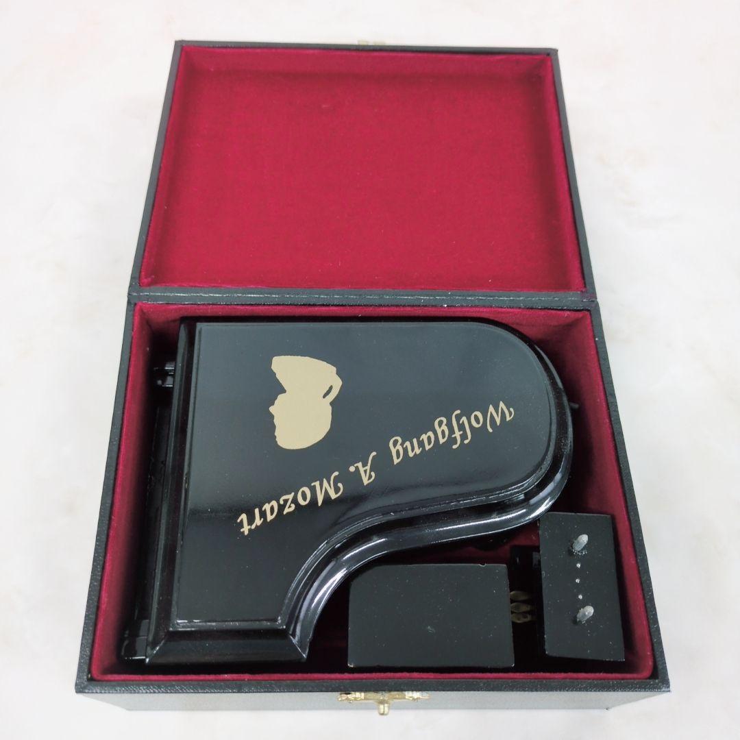 シュタイフ モーツァルト生誕150周年の限定モデル