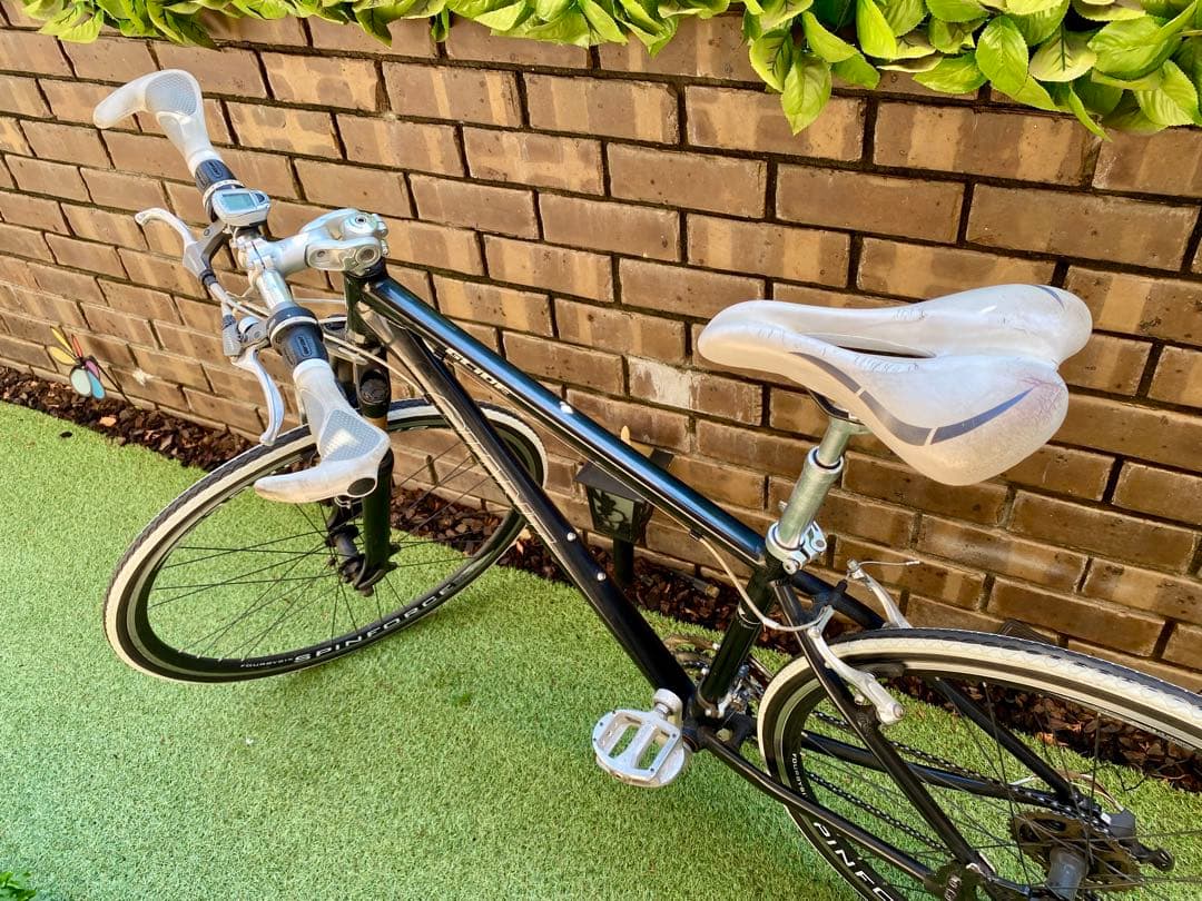 Giant Glide R3 クロスバイク　【引取り限定】