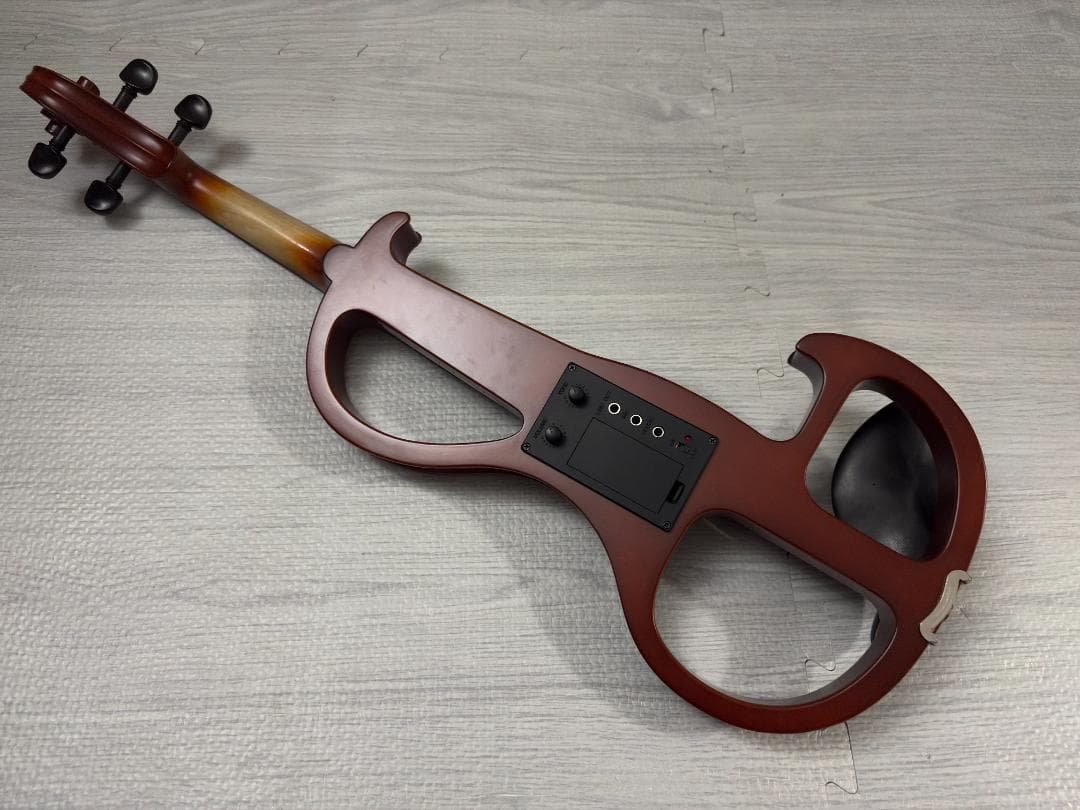 エレクトリックバイオリン 4/4サイズ ブラウン　PLAYTECH