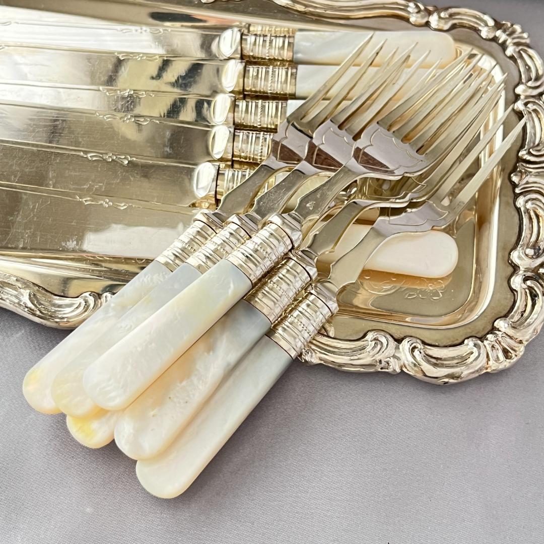 【英国】【白蝶貝 】カトラリーセット  マザーオブパール ケース