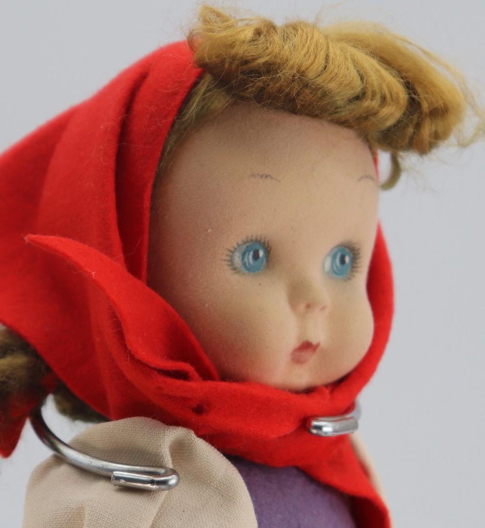 LENCI DOLL アンティークのレンチ・ドール 赤い頭巾の人形 31cm