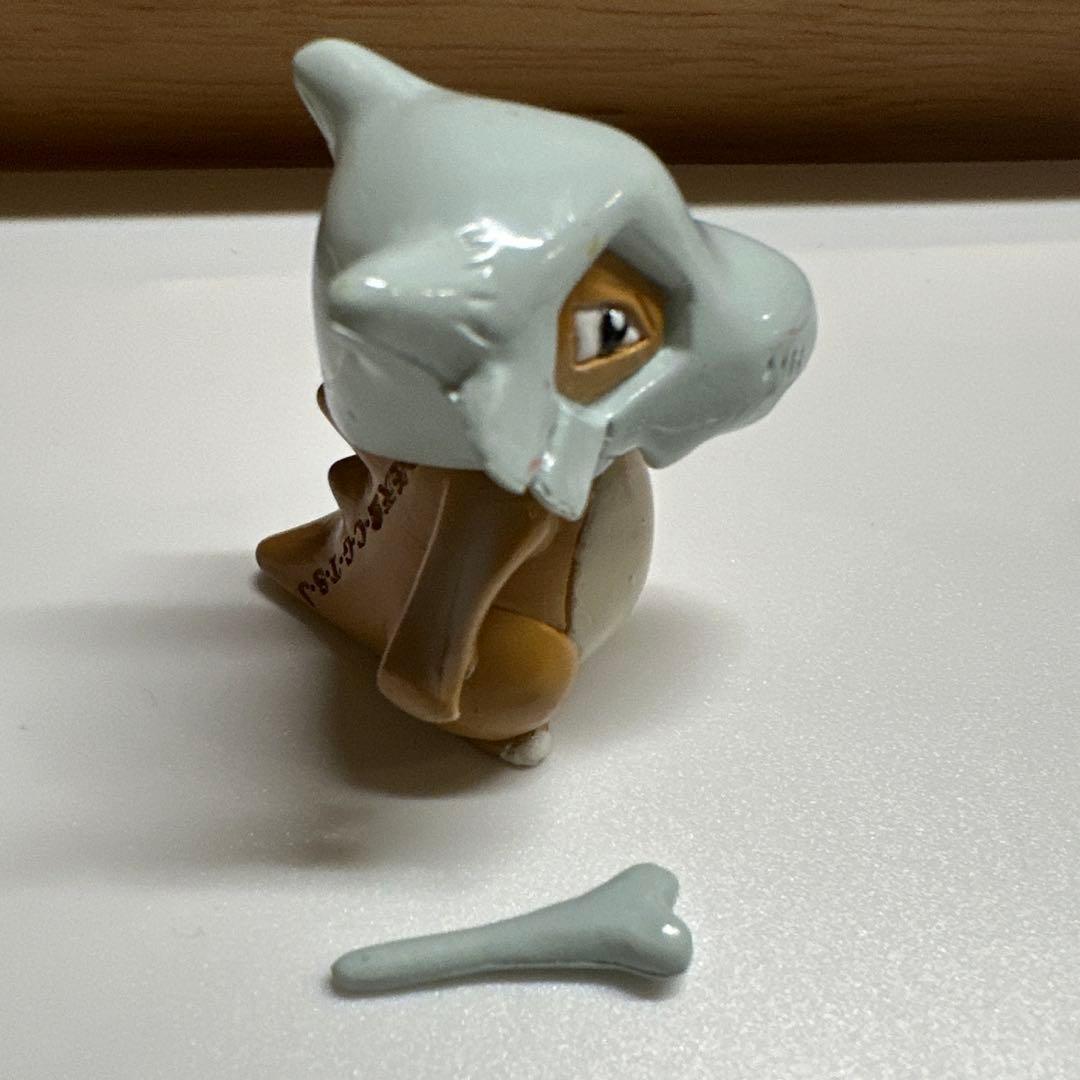 ポケモン　【初期】 モンコレ　カラカラ　(骨付き！) ガラガラ