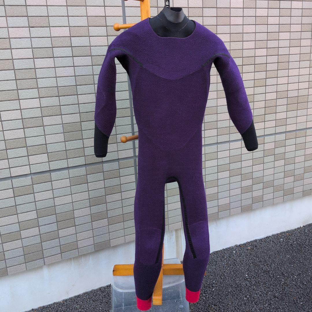 エアタイト　セミドライフルスーツ