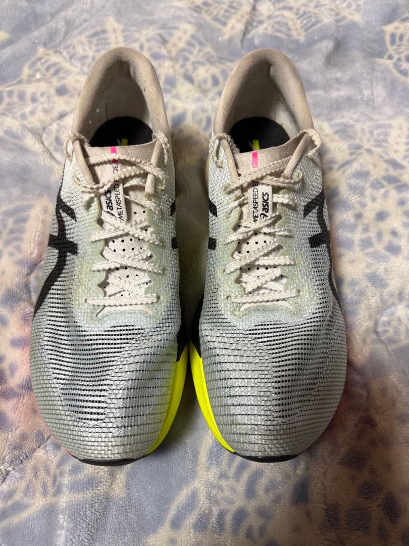 アシックスメタスピードエッジパリ 25.5