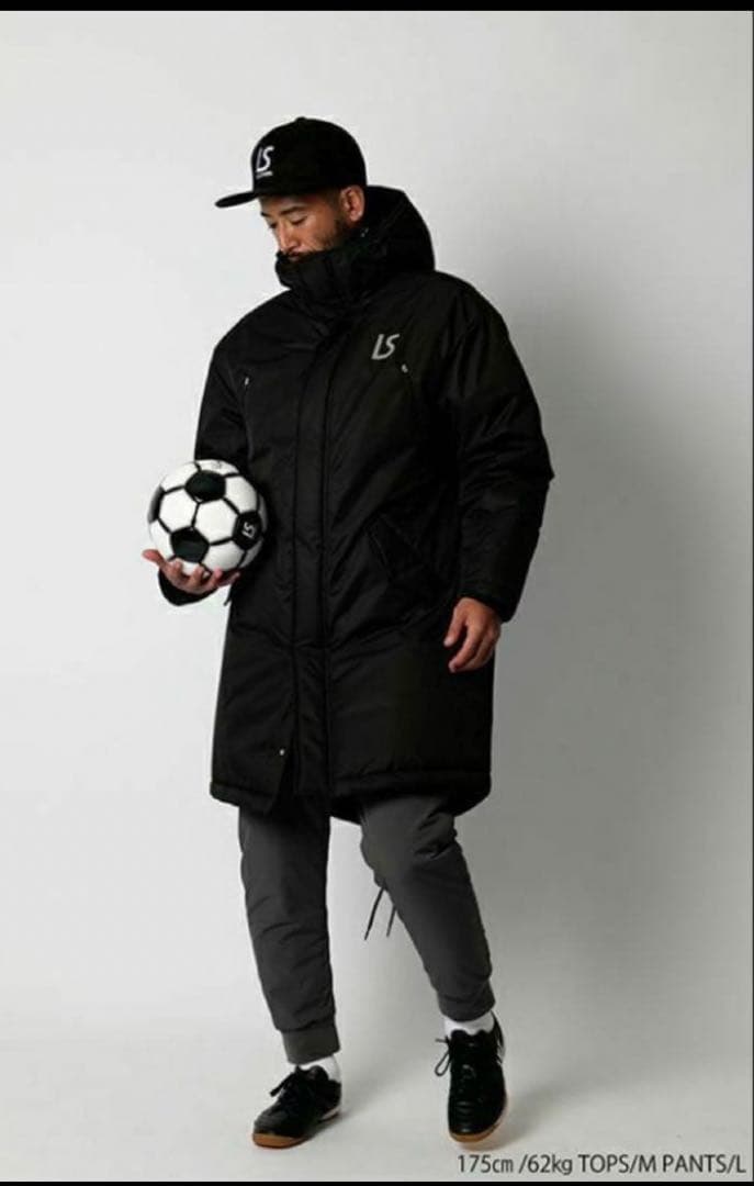 ルースイソンブラ　ロングコート　ブラック