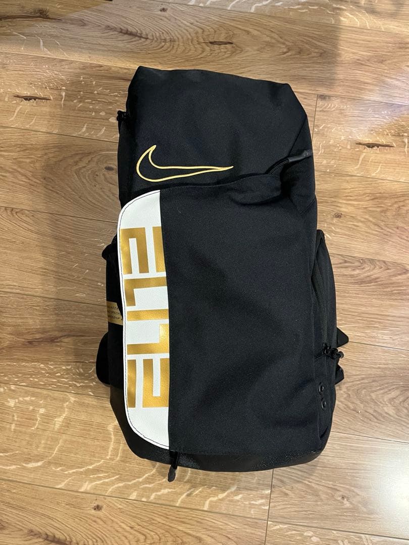 NIKEエリートリュック